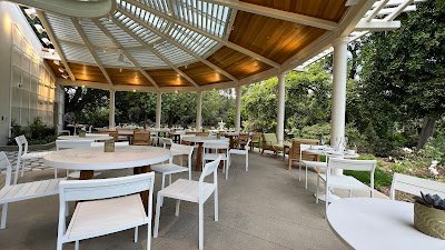 The Huntington’s Rose Garden Tea Room