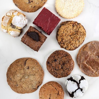 DeLuscious Cookies & Milk DeLuscious Cookies & Milk